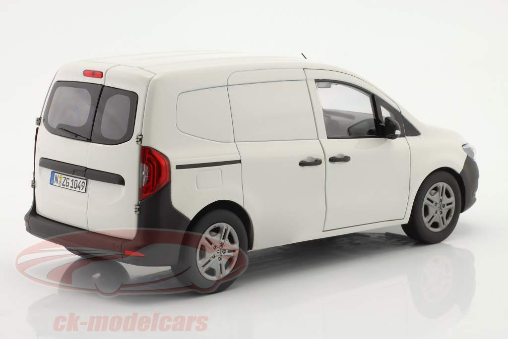 Mercedes-Benz Citan Byggeår 2022 arktisk hvid 1:18 NZG