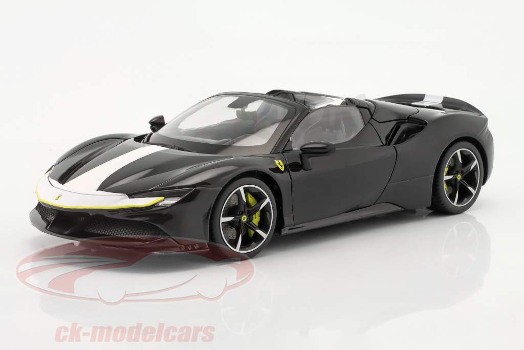 Ferrari SF90 edderkop Assetto Fiorano Byggeår 2021 sort / hvid 1:18 Bburago