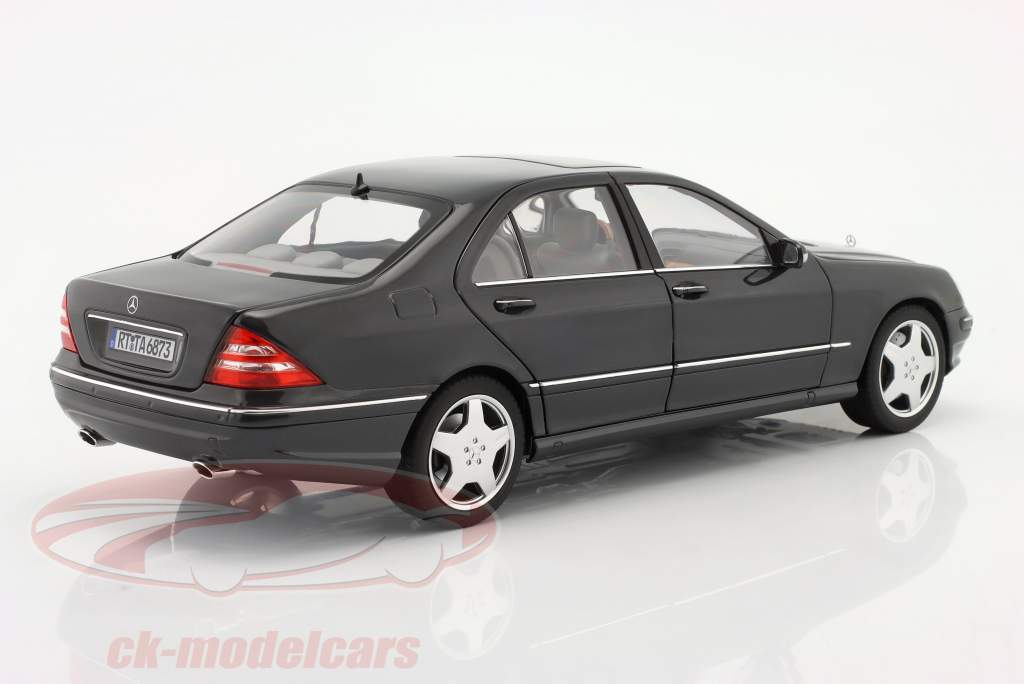 Mercedes-Benz AMG S 55 (V220) year 1999-2002 tectic grey 1:18 Norev