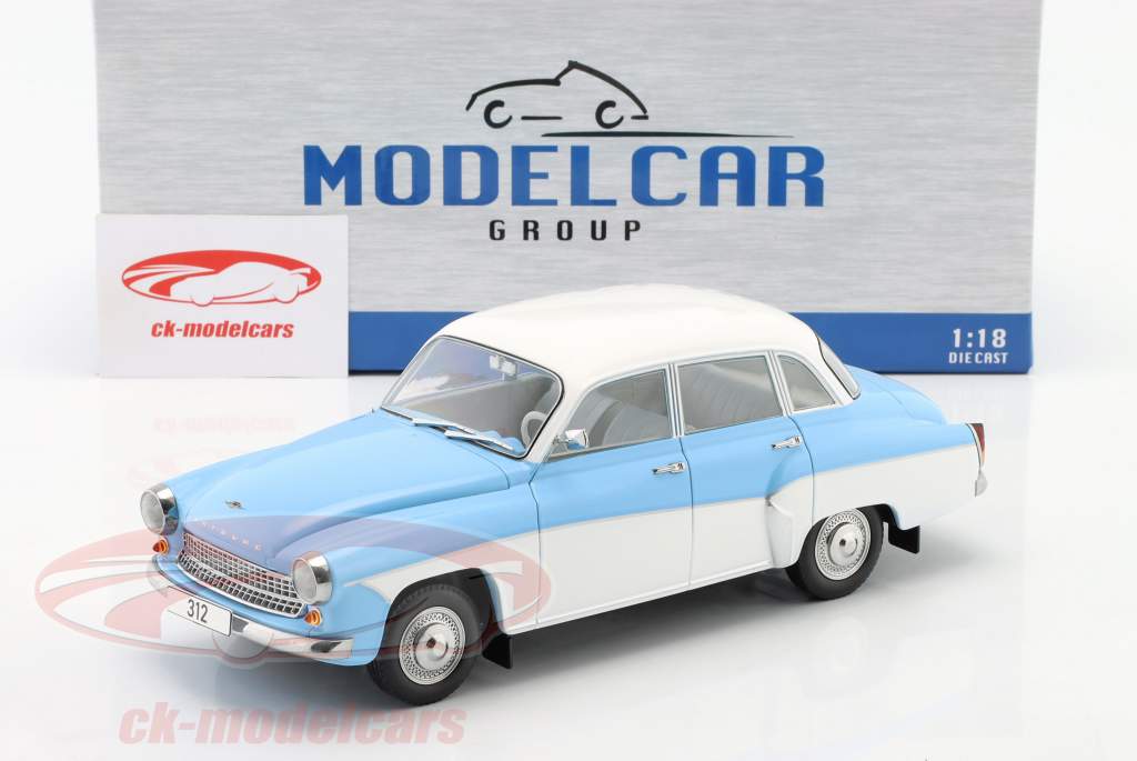 Wartburg 312 hellblau / weiß 1:18 ModelCar Group