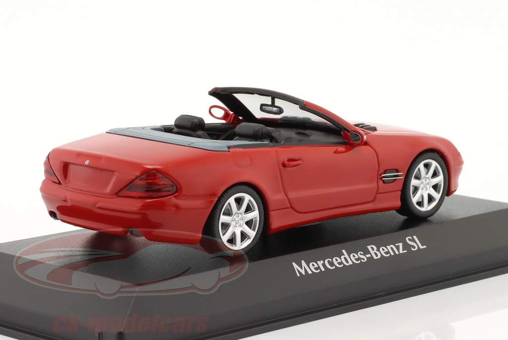 Mercedes-Benz SL-klasse (R230) Bouwjaar 2001 rood 1:43 Minichamps