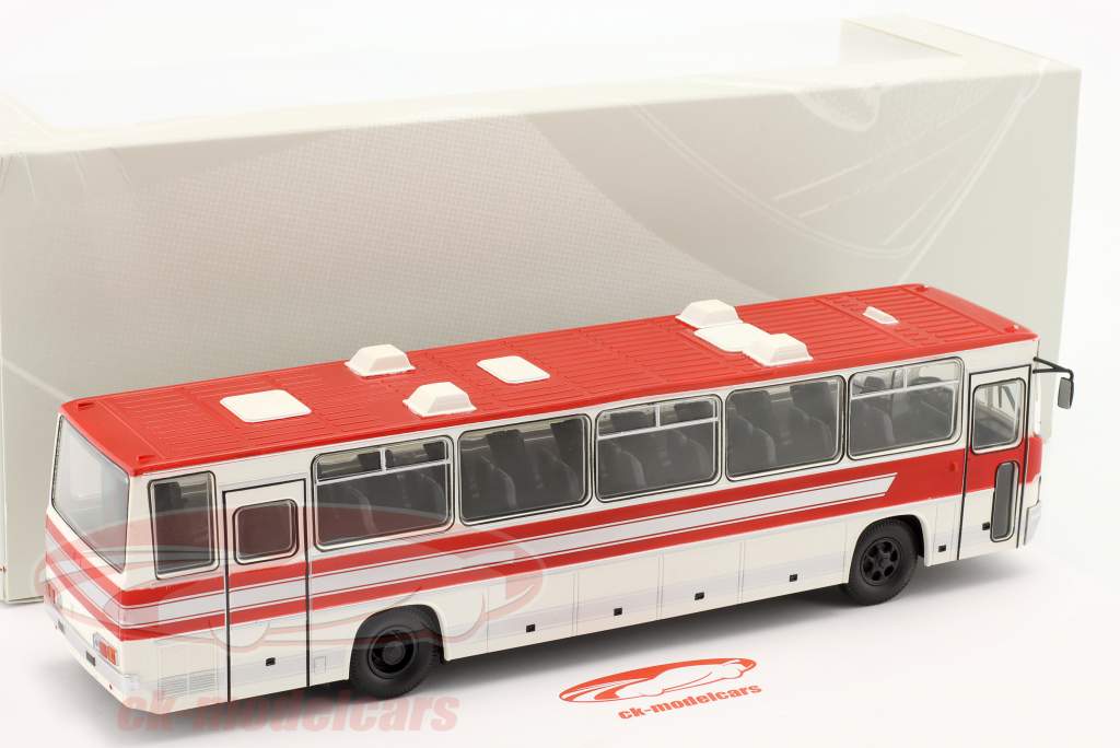 Ikarus 250.59 bus rood / Wit 1:43 Premium ClassiXXs