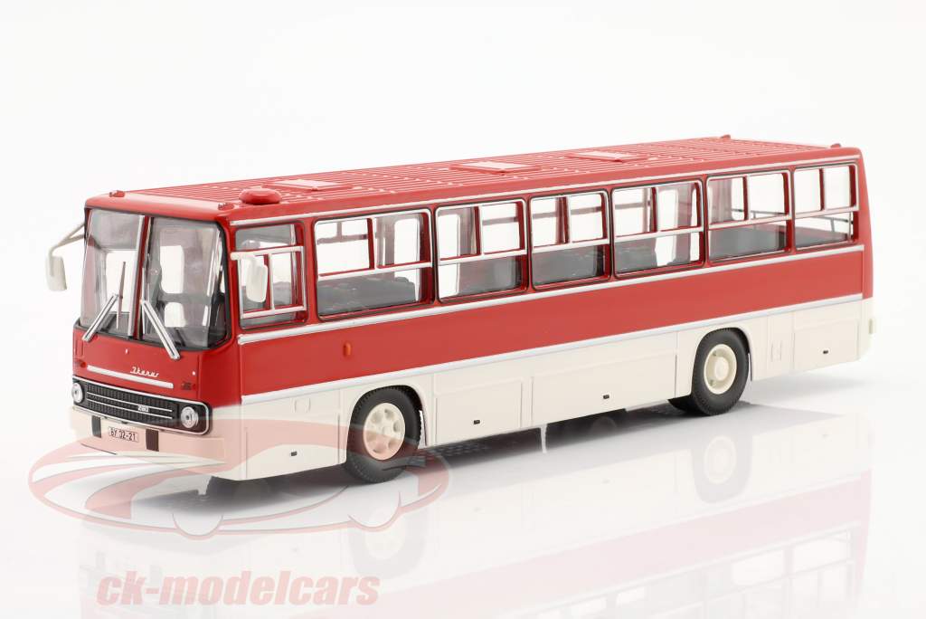 Ikarus 260.06 bus rouge / Blanc 1:43 Premium ClassiXXs