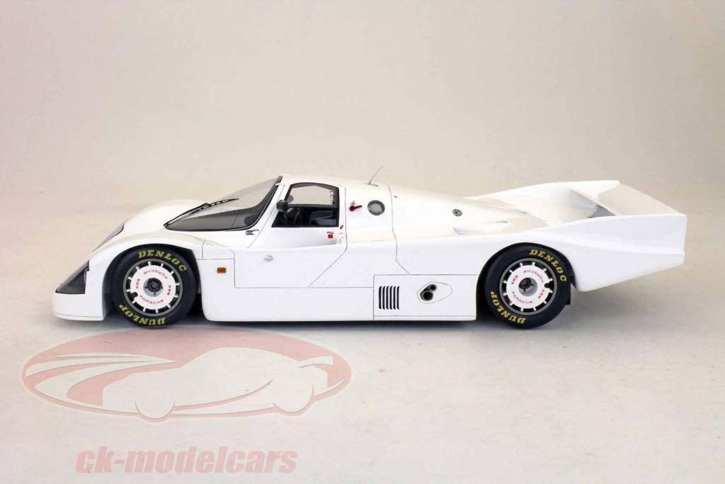 保时捷962Ç平原体版白/白1:18星火