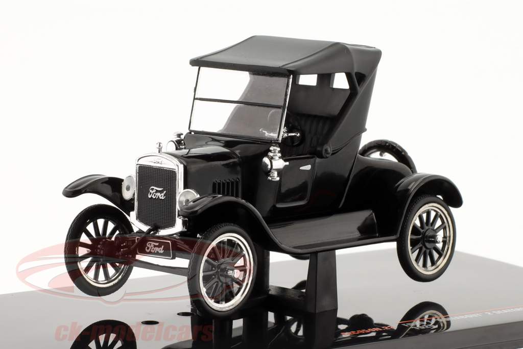 Ford T Runabout Год постройки 1925 черный 1:43 Ixo