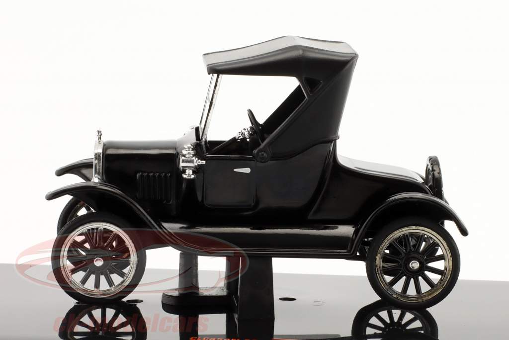 Ford T Runabout Год постройки 1925 черный 1:43 Ixo