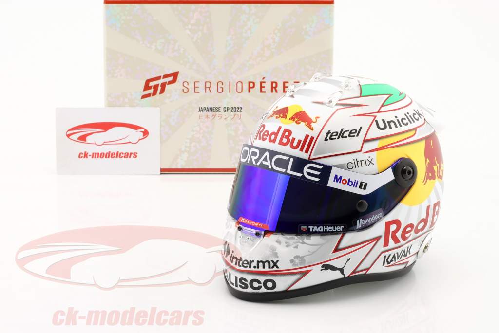 Sergio Perez Red Bull Racing #11 2e Japon GP formule 1 2022 1:2 Schuberth
