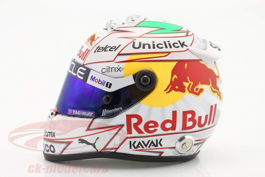 Sergio Perez Red Bull Racing #11 2e Japon GP formule 1 2022 1:2 Schuberth
