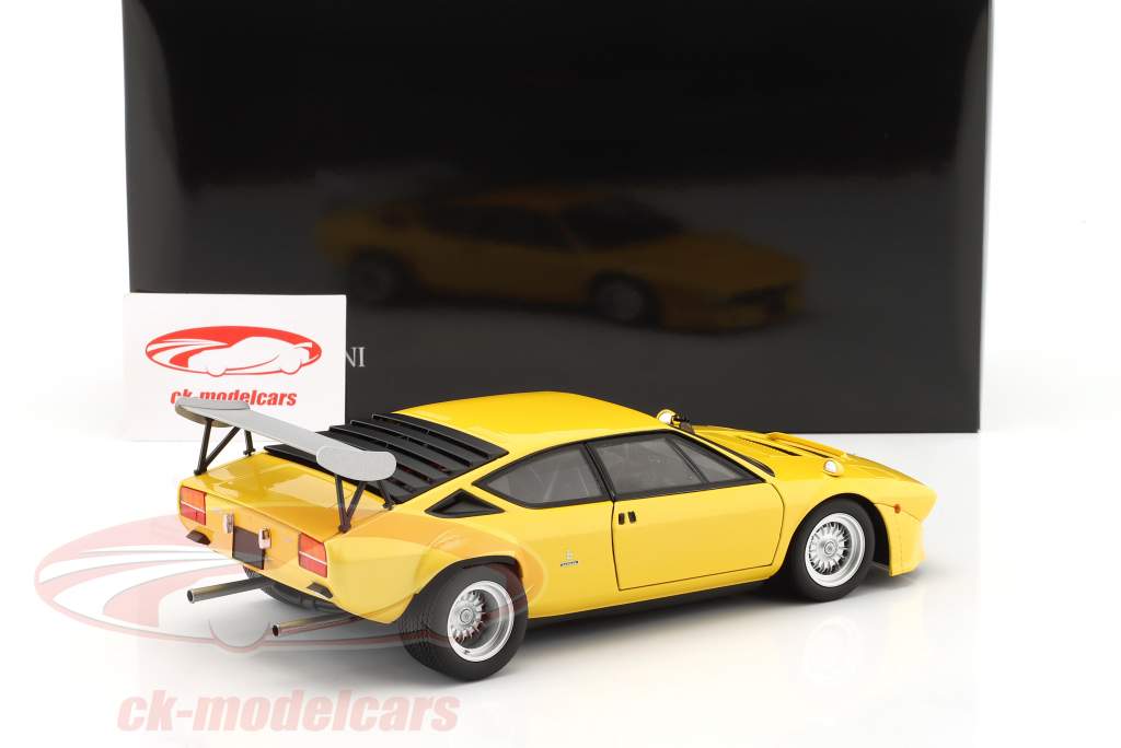 Kyosho 1:18 Lamborghini Urraco Rally 建設年 1974 黄色