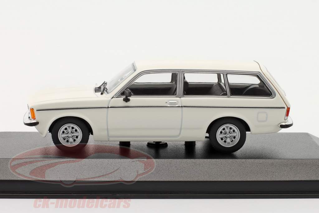 Opel Kadett C Caravan Bouwjaar 1978 wit 1:43 Minichamps