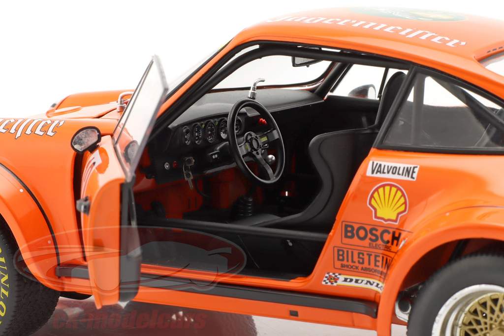 Porsche 934 RSR Jägermeister #12 Sieger Eifelrennen DRM 1976 1:18 Schuco