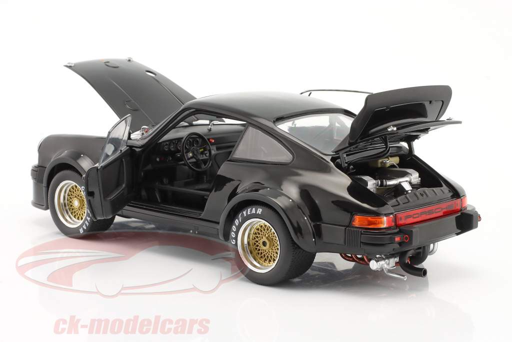 Porsche 934 RSR black 1:18 Schuco