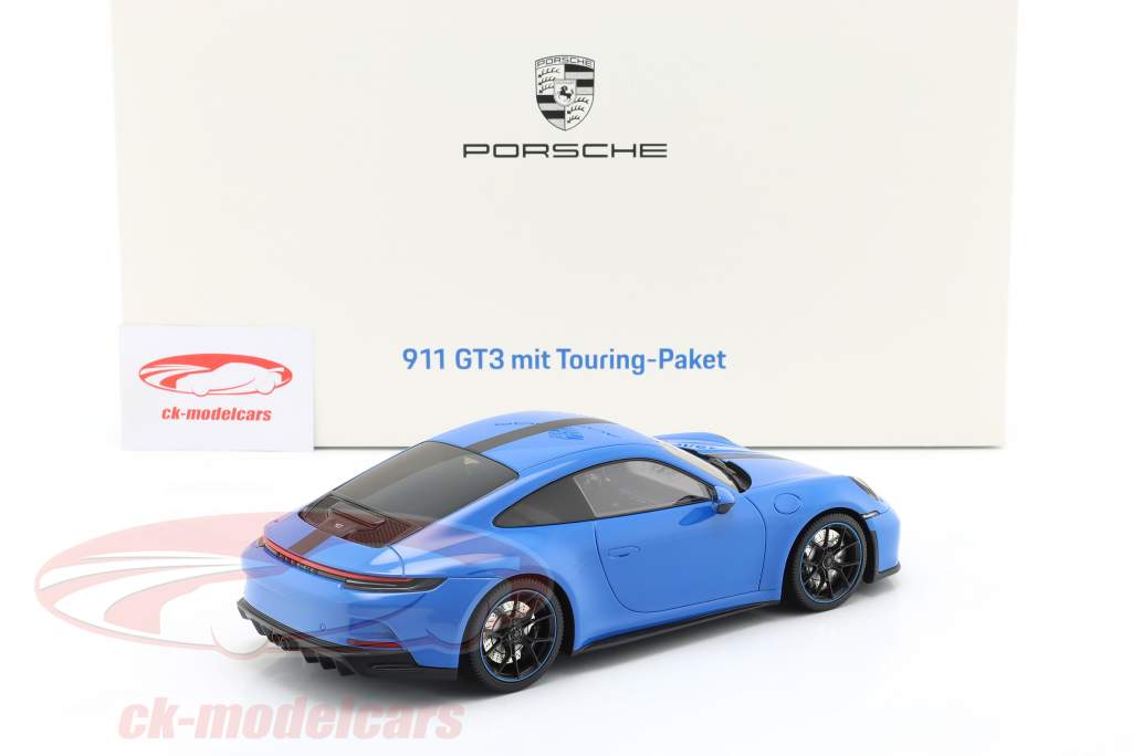Minichamps 1:18 Porsche 911 (992) GT3 Touring 2022 shark