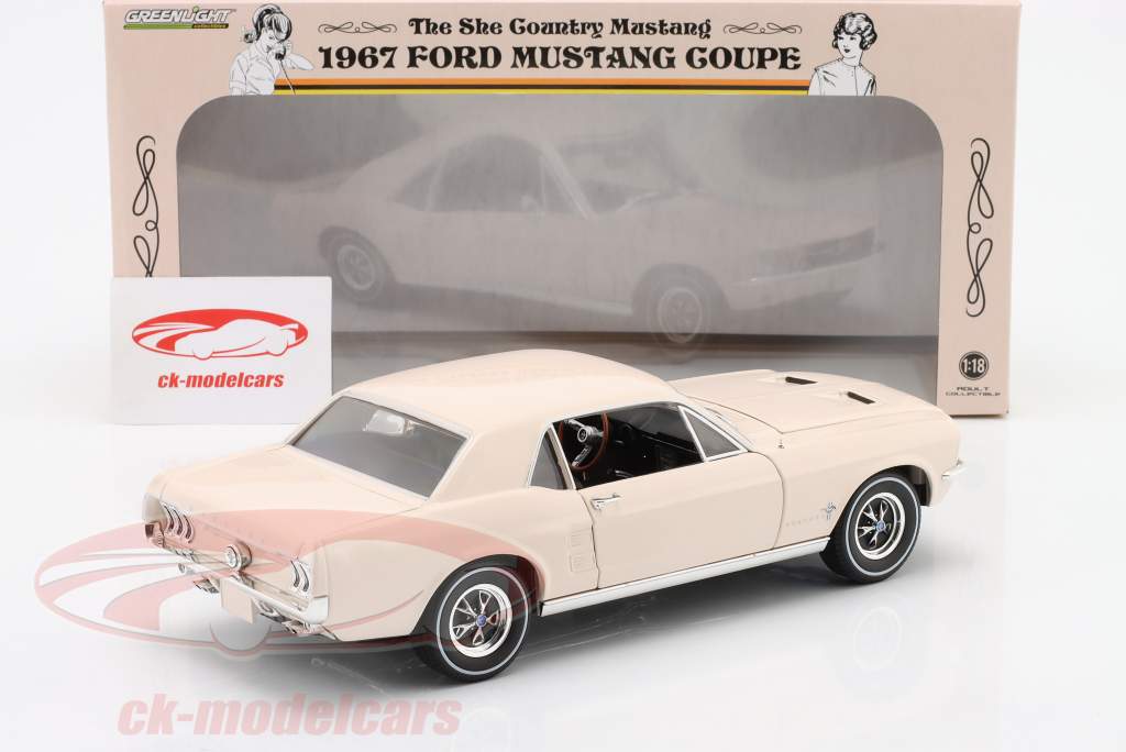 Ford Mustang Coupe She Country Special 1967 beige chiaro 1:18 Greenlight