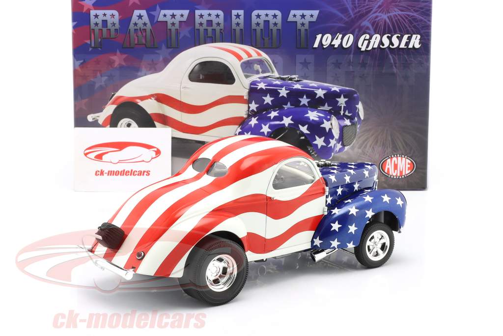 Hemi Gasser Patriot Byggeår 1940 hvid / rød / blå 1:18 GMP