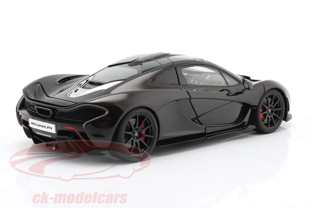McLaren P1 Année de construction 2013 feu noir 1:18 AutoArt
