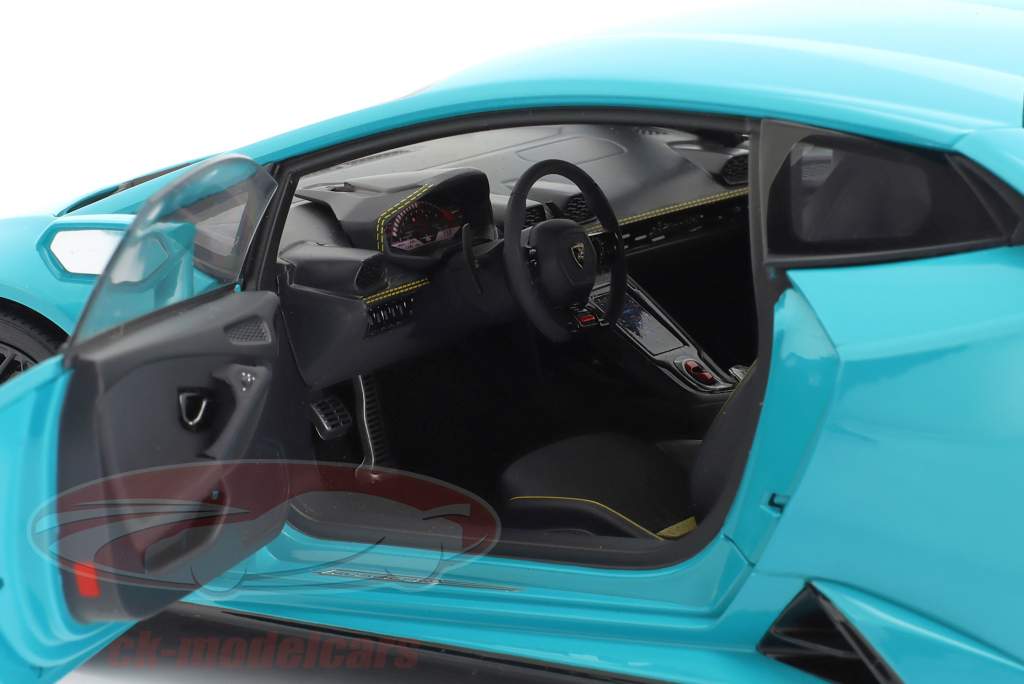 Lamborghini Huracan Evo Anno di costruzione 2019 glauco blu 1:18 AutoArt
