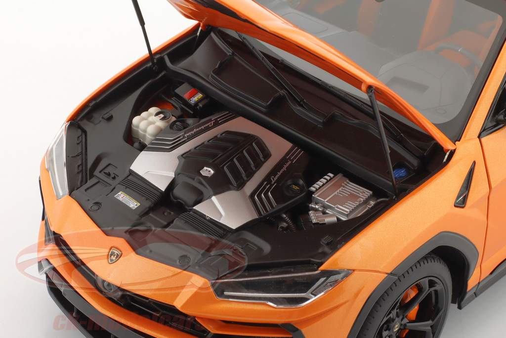 Lamborghini Urus ano de construção 2018 boreal laranja 1:18 AutoArt