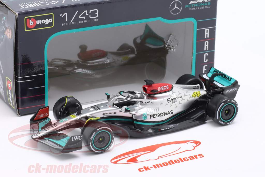Lewis Hamilton Mercedes-AMG F1 W13 #44 Formel 1 2022 1:43 Bburago