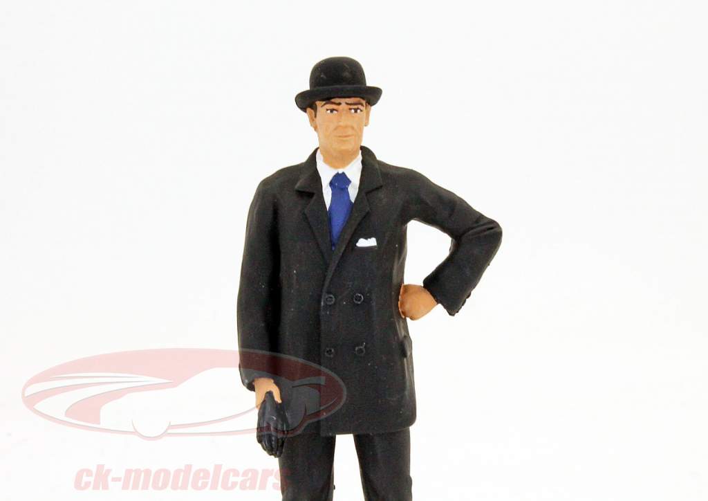 Ettore Bugatti フィギュア 1:18 Figutec 図