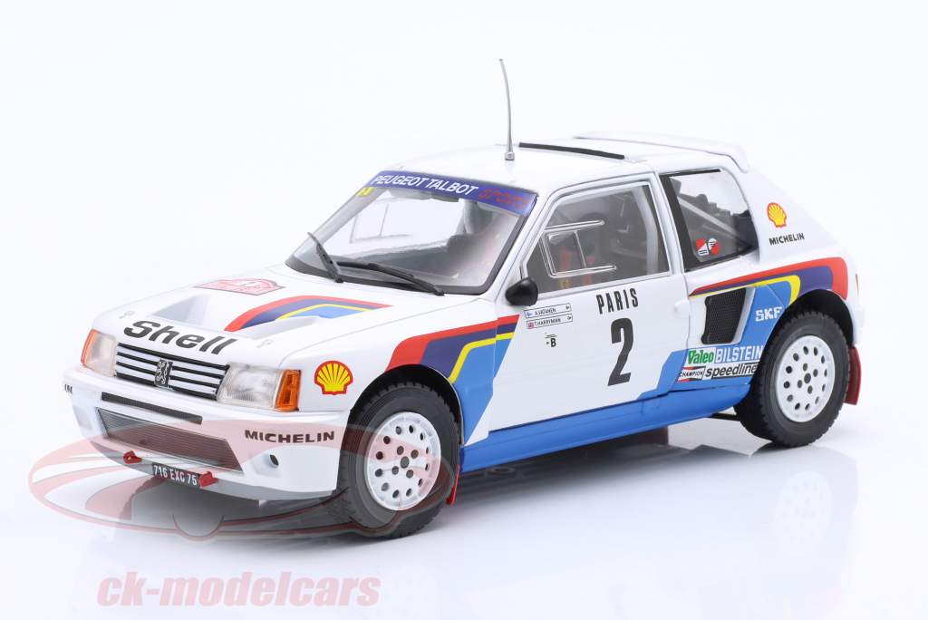 Peugeot 205 Turbo T16 #2 ganador reunión monte villancico 1985 Vatanen, Harryman 1:24 Ixo