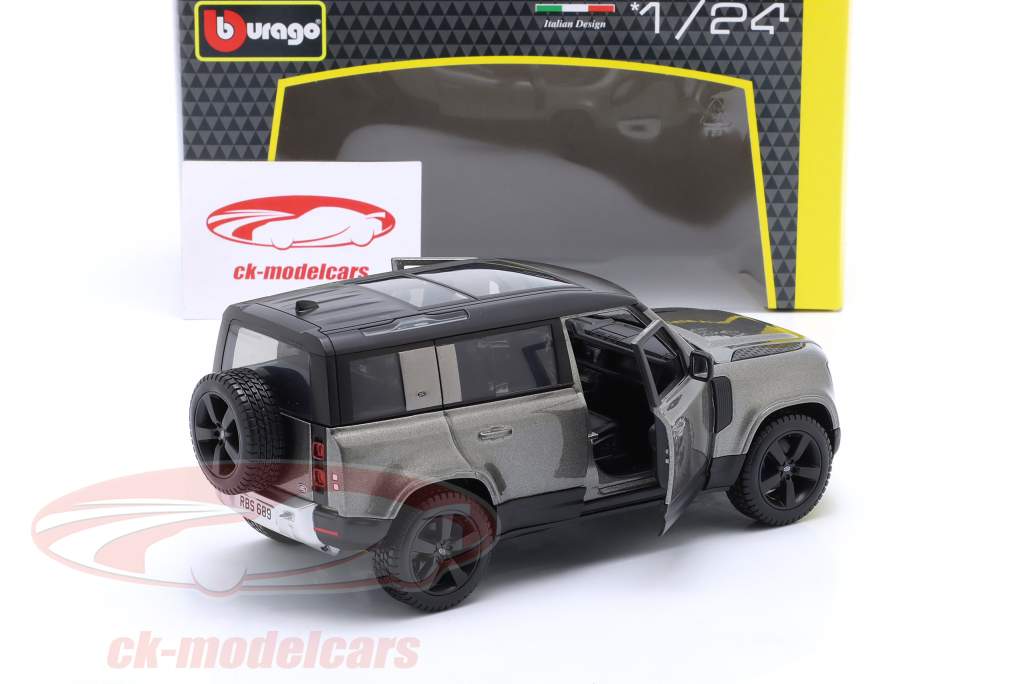 Land Rover Defender 110 Byggeår 2022 sølvgrå metallisk 1:24 Bburago