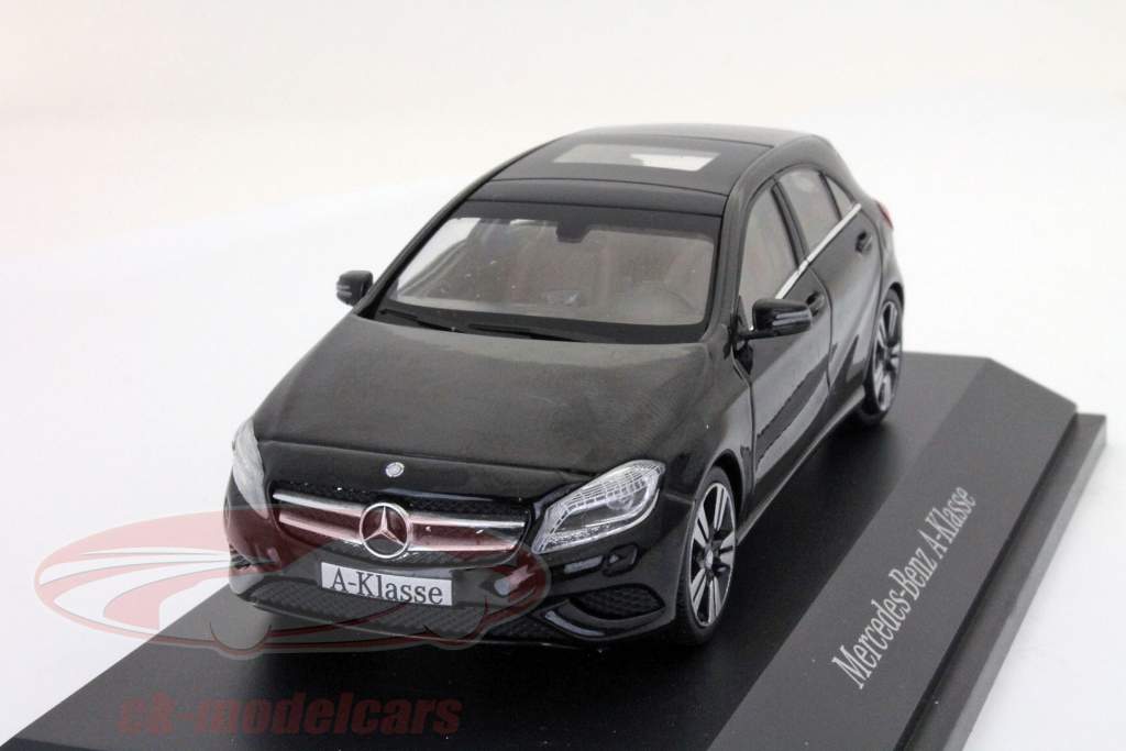 Mercedes-Benz A-Class W176 Год 2012 космос черный / черный Schuco 1:43