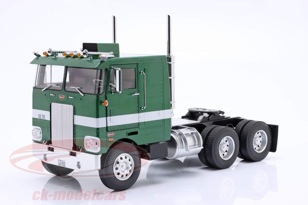 ミニカー 1/18 Peterbilt 352 Pacemaker 1977-1979 Road Kings 1:18 Peterbilt 352 Pacemaker SZM 1977-1979 yellow