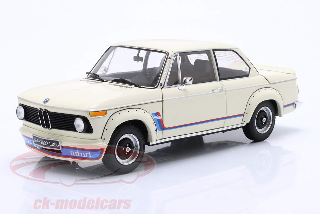 BMW 2002 Turbo year 1974 white 1:18 Kyosho