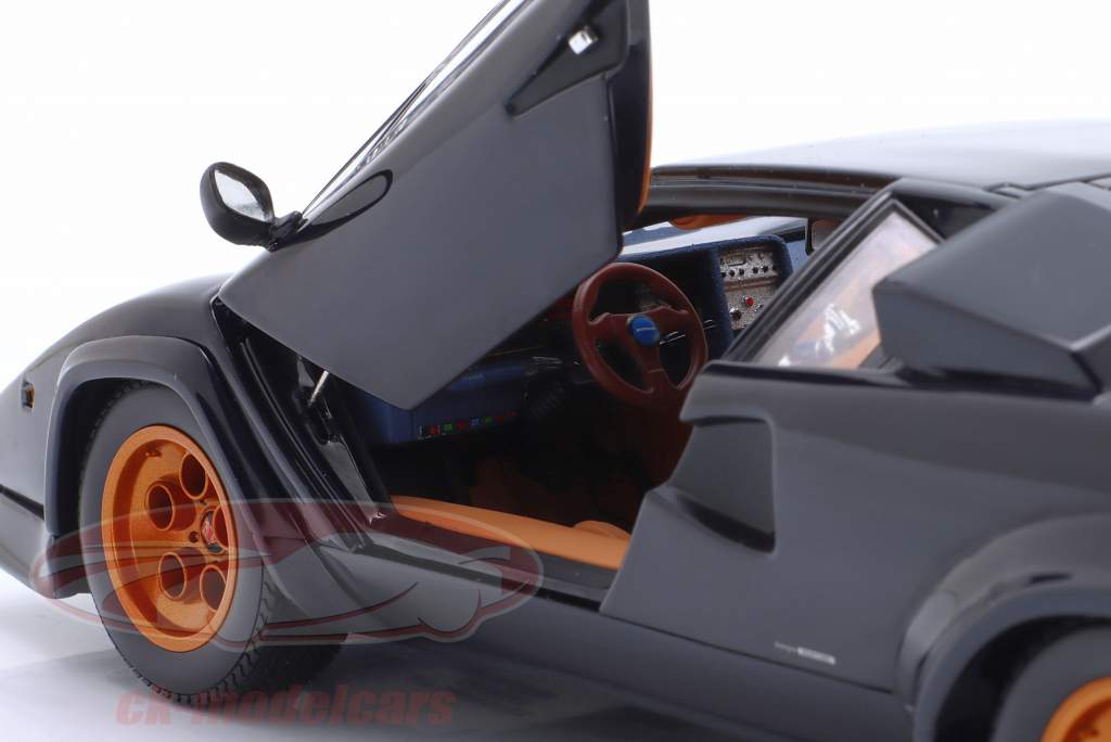 Lamborghini Countach LP500S Walter Wolf 1982 sort 1:18 Kyosho