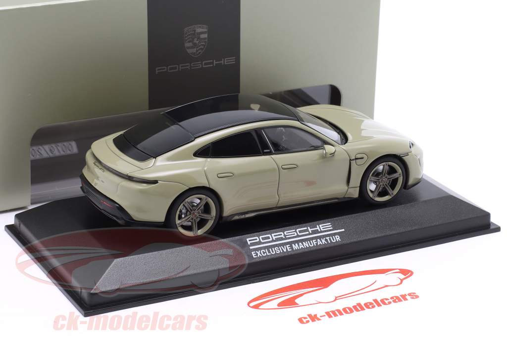Porsche Taycan GTS Hockenheimring Edition 2022 stone grey 1:43 Minichamps