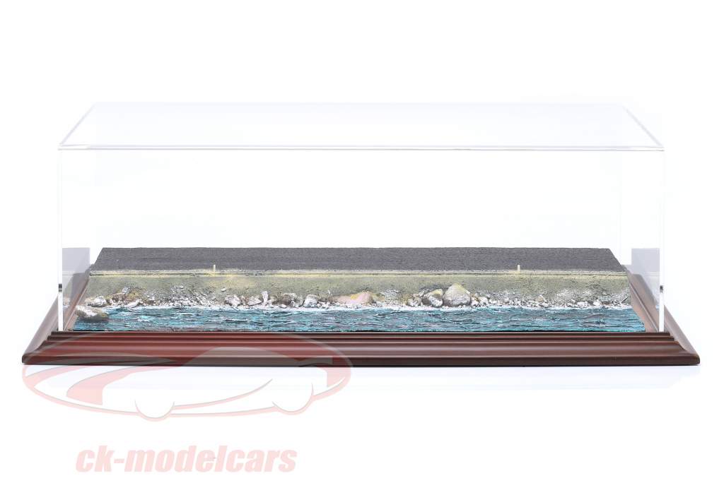 Hoge kwaliteit Acryl Showcase met Diorama grondplaat Murefte - Sea Side 1:43 Atlantic