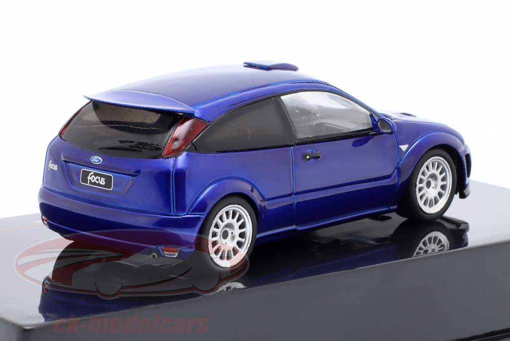 Ford Focus RS Byggeår 1999 blå metallisk 1:43 Ixo