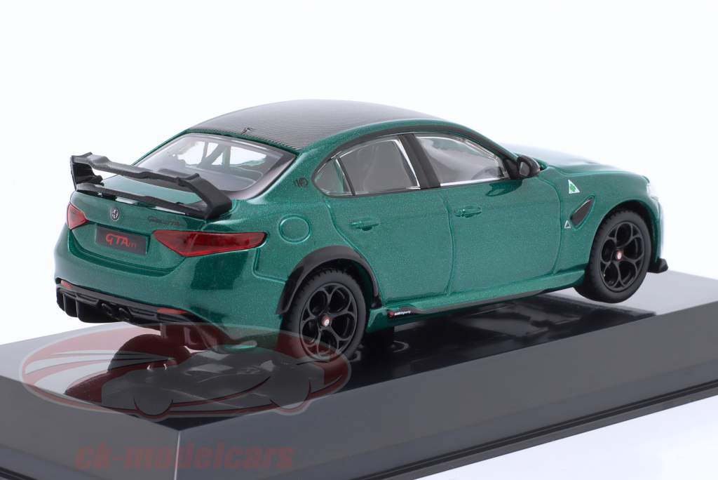 Alfa Romeo Giulia GTAm year 2020 montreal green metallic 1:43 Bburago