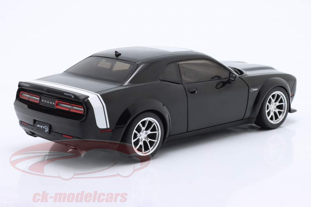 Dodge Challenger SRT Hellcat Redeye Black Ghost 建设年份 2023 黑色的 1:18 Solido