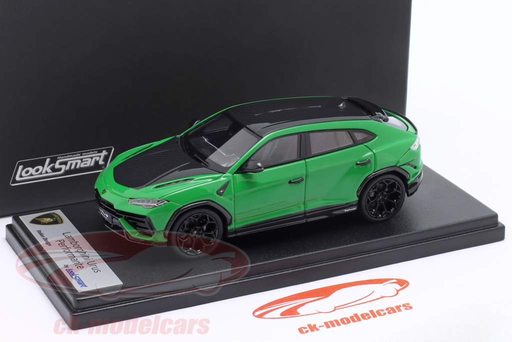 Lamborghini Urus Performante vipère vert 1:43 LookSmart