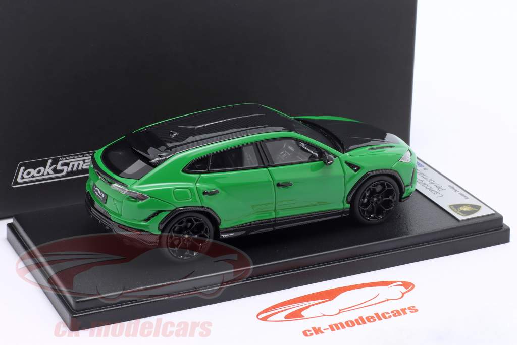 Lamborghini Urus Performante vipera verde 1:43 LookSmart
