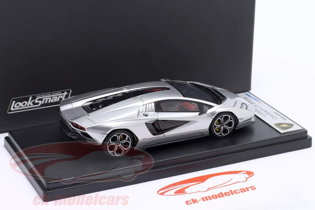Lamborghini Countach LPI 800-4 Anno di costruzione 2022 luna argento 1:43 LookSmart