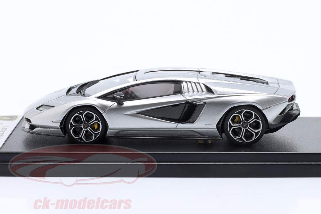 Lamborghini Countach LPI 800-4 Anno di costruzione 2022 luna argento 1:43 LookSmart