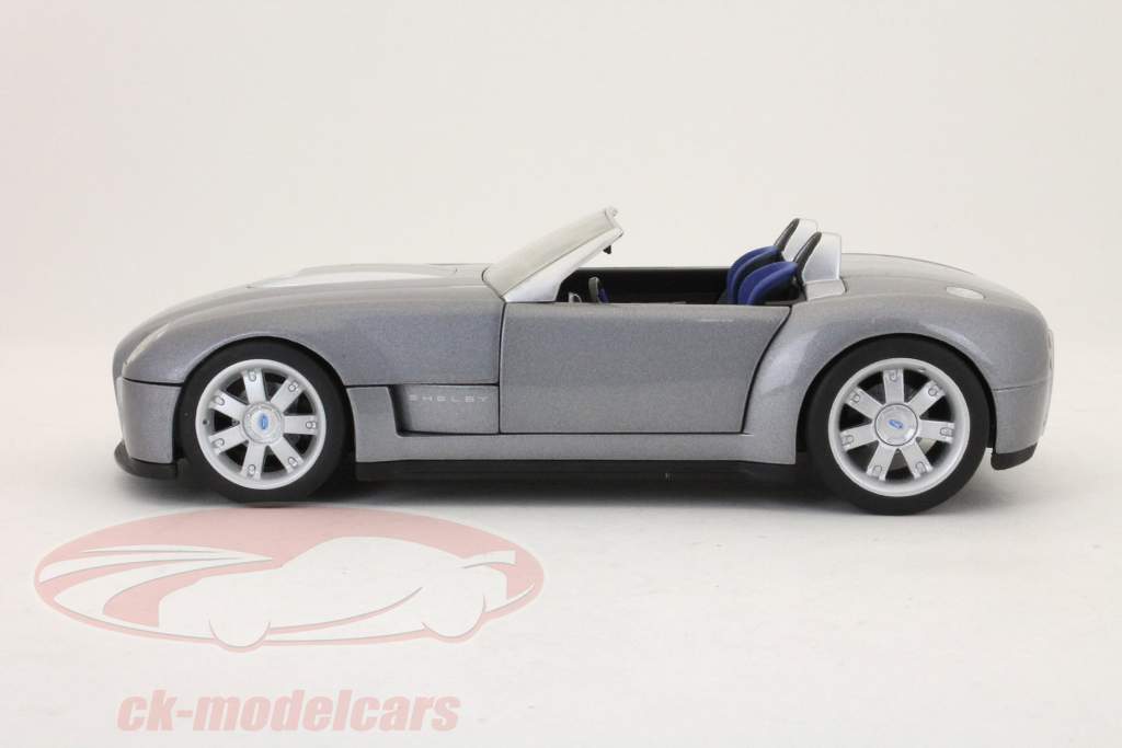 Ford Shelby Cobra Concept  silver metallic with silver stripes 1:18 HotWheels