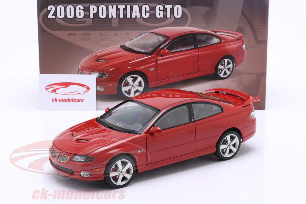 Pontiac GTO year 2006 red 1:18 GMP