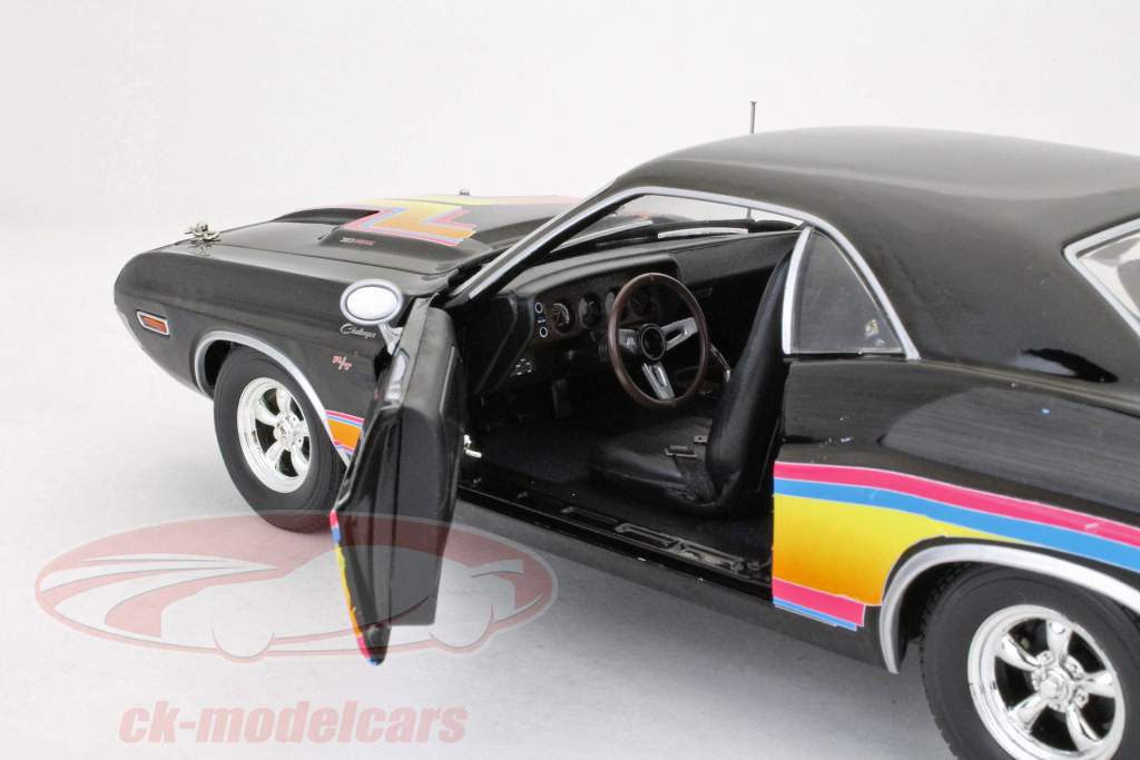 Dodge Challenger RT 1970 con Hardtop nero 1:18 Greenlight