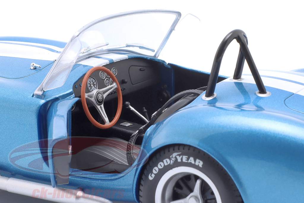 AC Cobra 427 MKII année de construction 1965 bleu / blanc 1:18 Solido