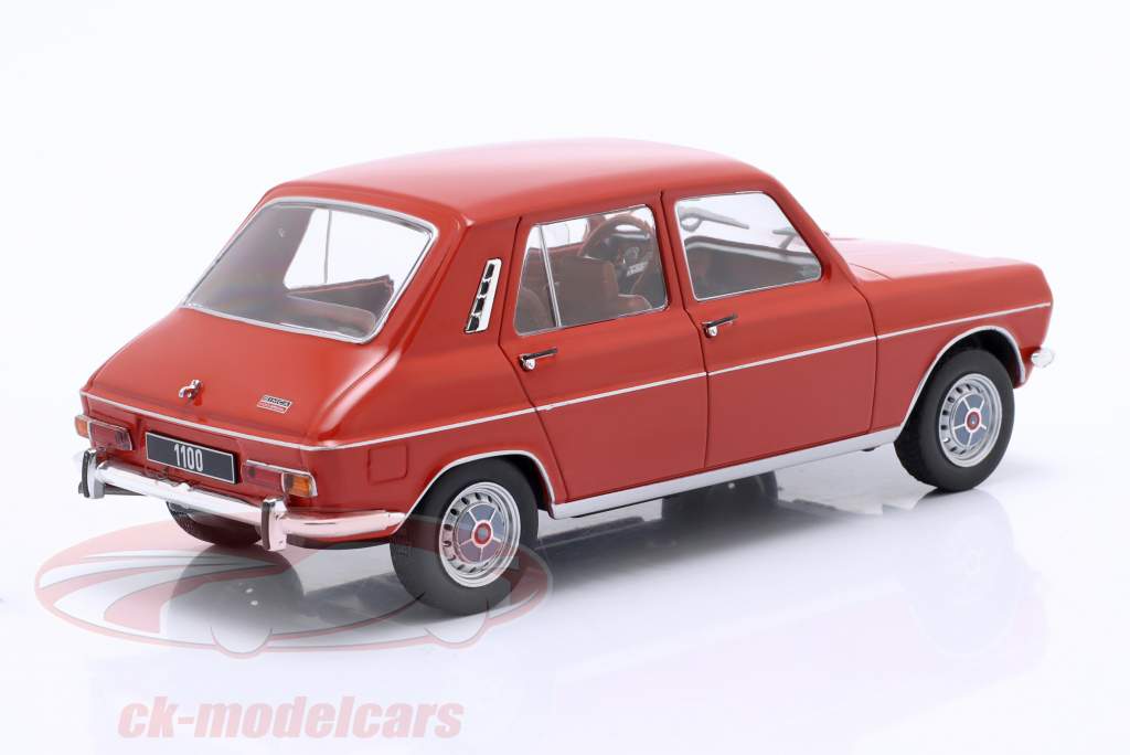 Simca 1100 Année de construction 1969 rouge 1:24 WhiteBox