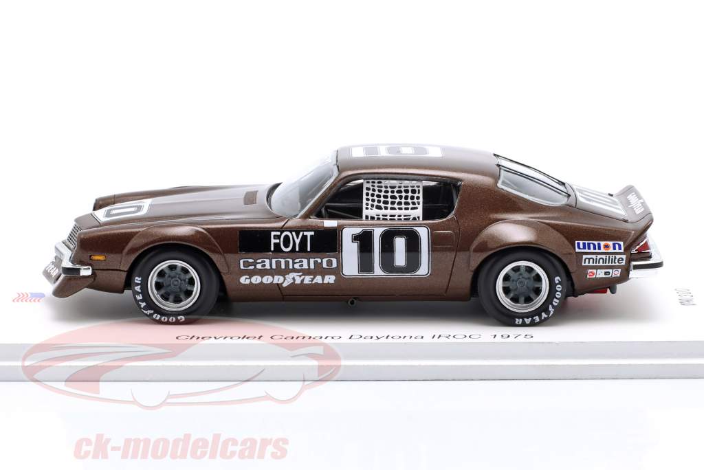 Chevrolet Camaro #10 2 IROC Daytona 1974-1975 A. J. Foyt 1:43 Spark