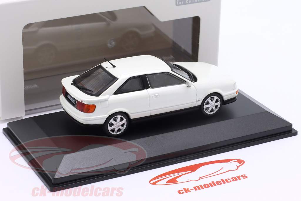 Audi S2 Coupe Año de construcción 1992 Perla blanca 1:43 Solido