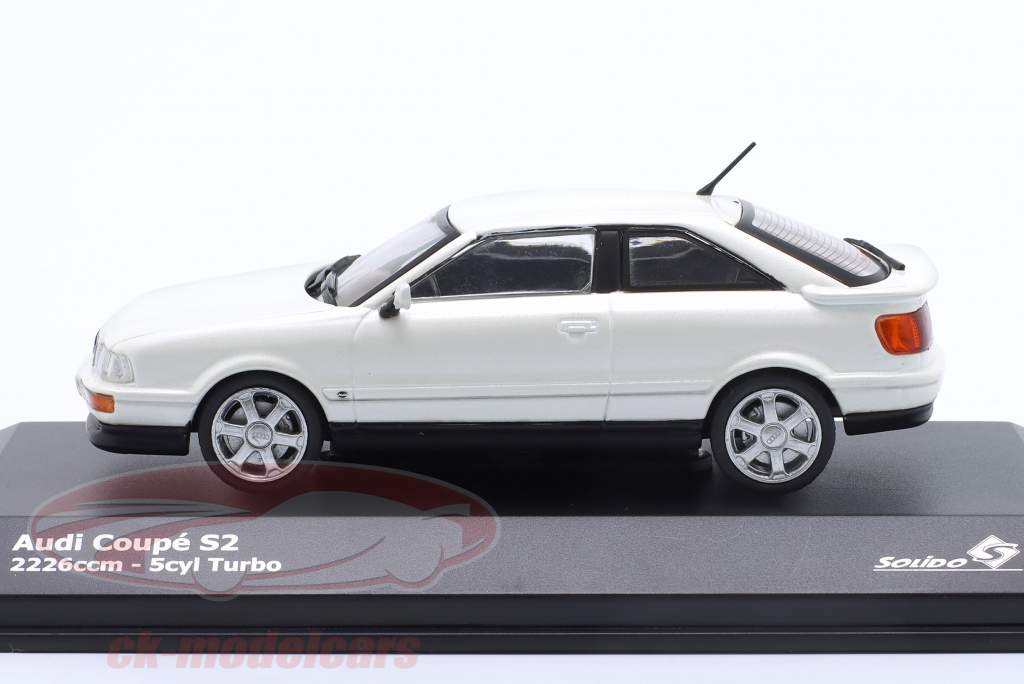 Audi S2 Coupe Année de construction 1992 perle blanche 1:43 Solido
