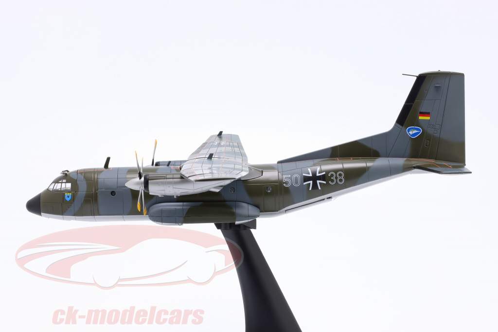 Transall C160D LTG 62 Luftwaffe Flugzeug 1:87 Schuco