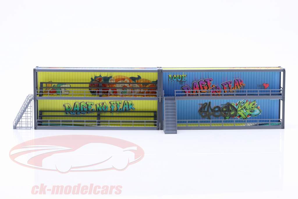 ensemble de diorama Piste de course tribune à conteneurs (2 pièces) 1:43 Dioramatoys