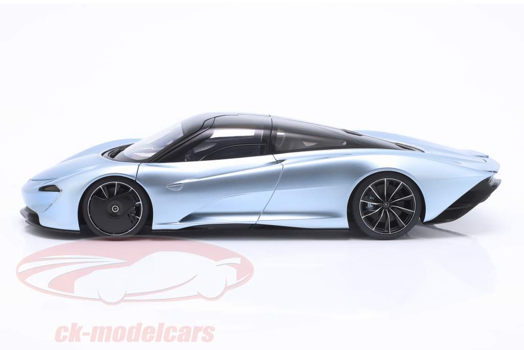 McLaren Speedtail Byggeår 2020 frozen blue 1:18 AUTOart
